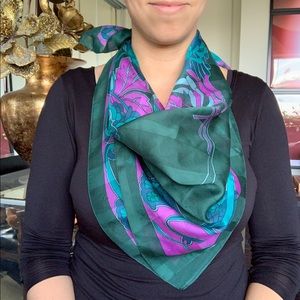 Gorgeous spring floral kerchief scarf